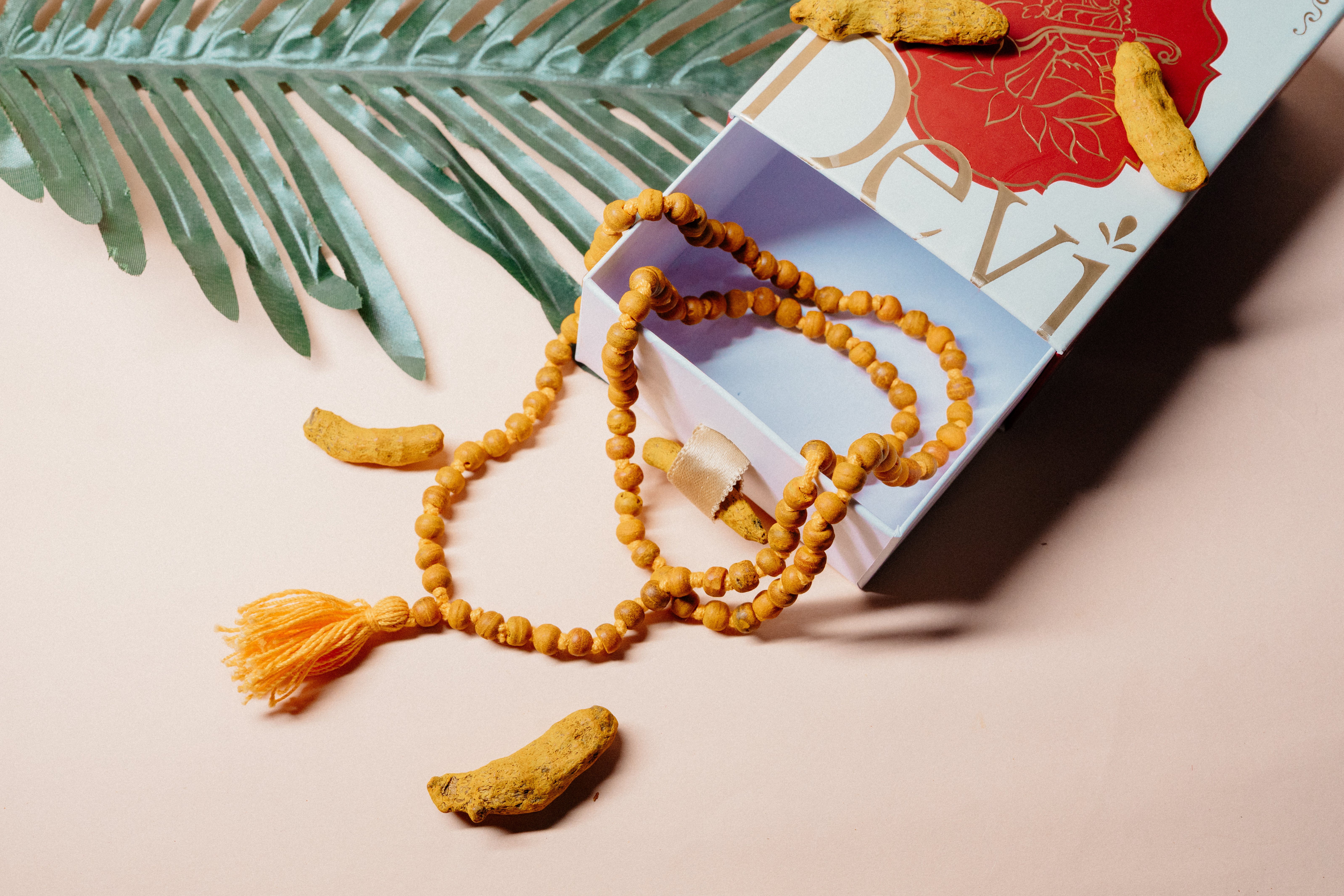 Pitambra Haldi Mala ( 108+1 )