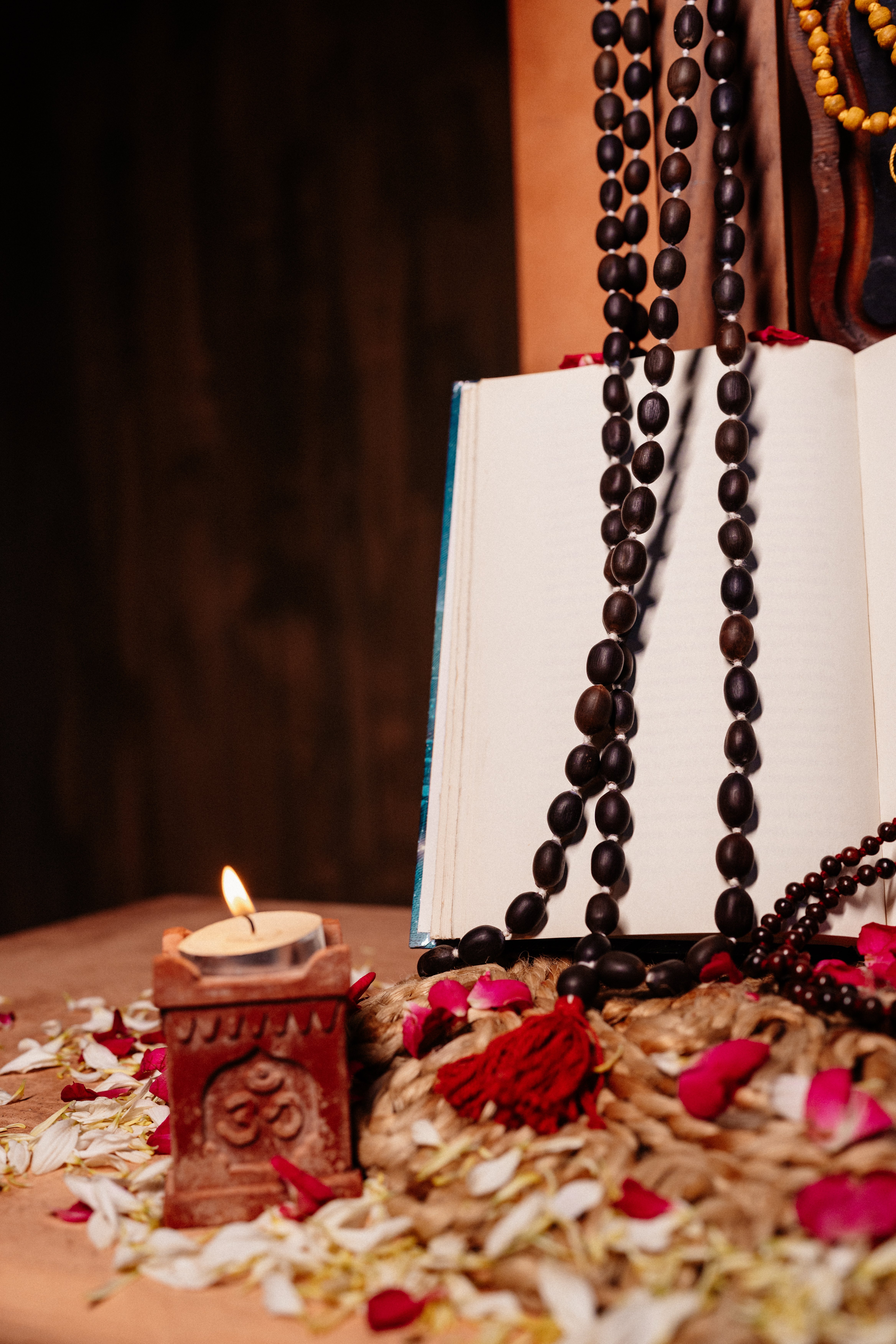 Mahalakshmi Kamal Gatta Mala
